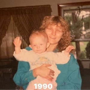 Meet your Posher, Crystal